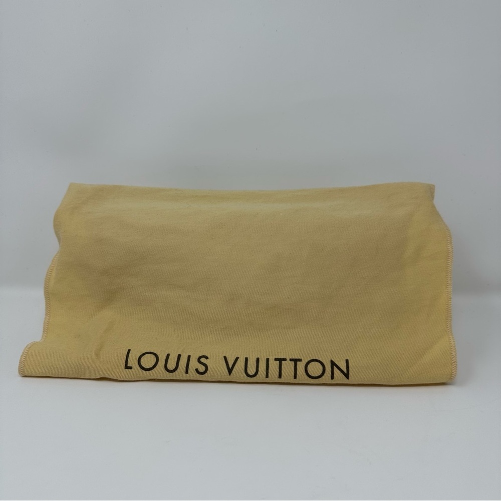 Louis Vuitton Dark Burgundy Clutch with Gold Logo - Picture 16 of 16